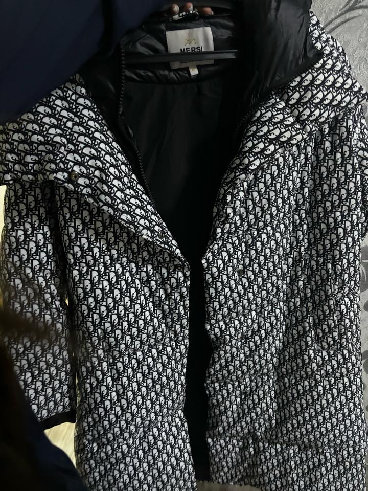 Куртка принит диор