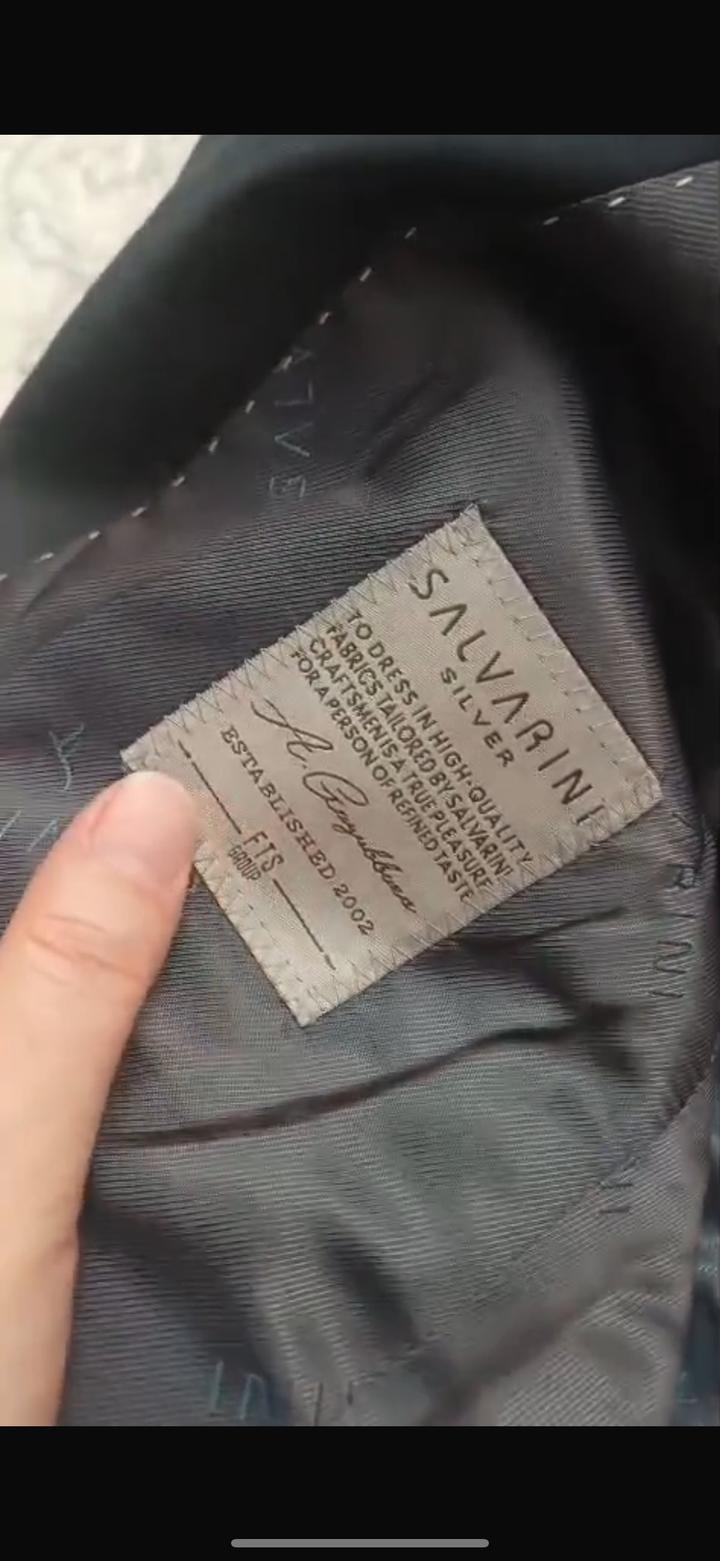 Шикарный костюм, почти как новый!