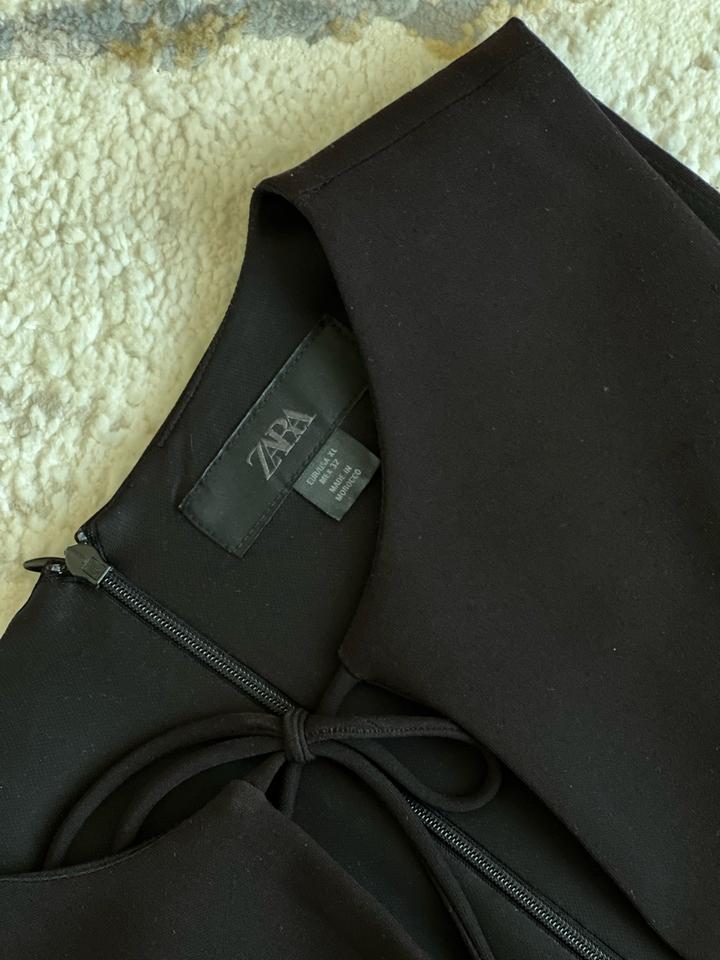 Черное платье Zara