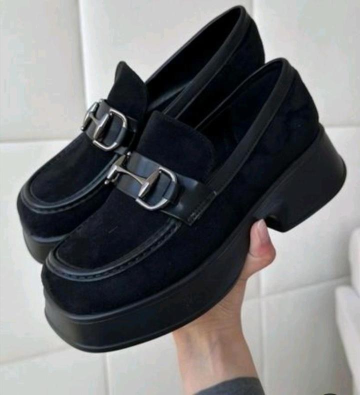 Женские лоферы 37