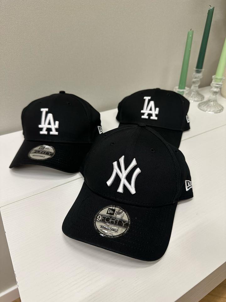 Бейсболка New era