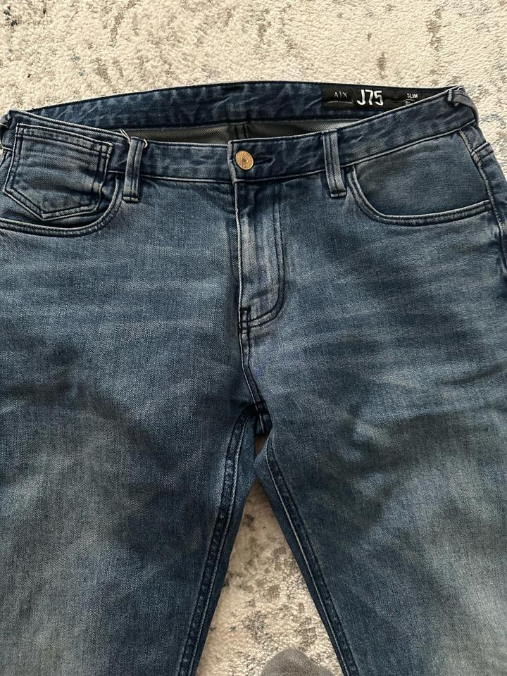 Armani Exchange джинсы