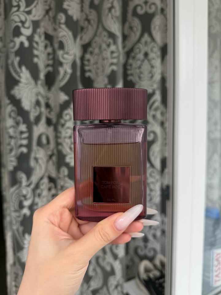 Tom Ford Cafe Rose парфюмерная вода 50 мл