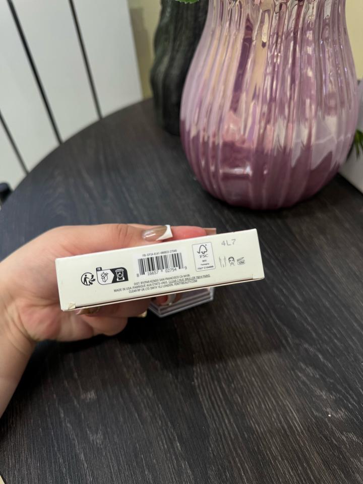 Хайлайтер Fenty beauty