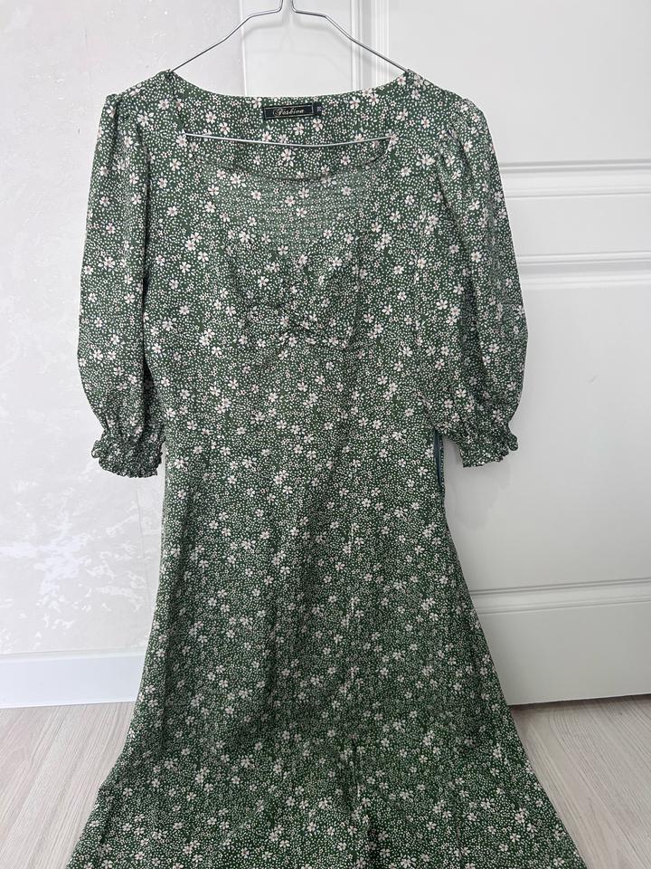 Платье в цветочек