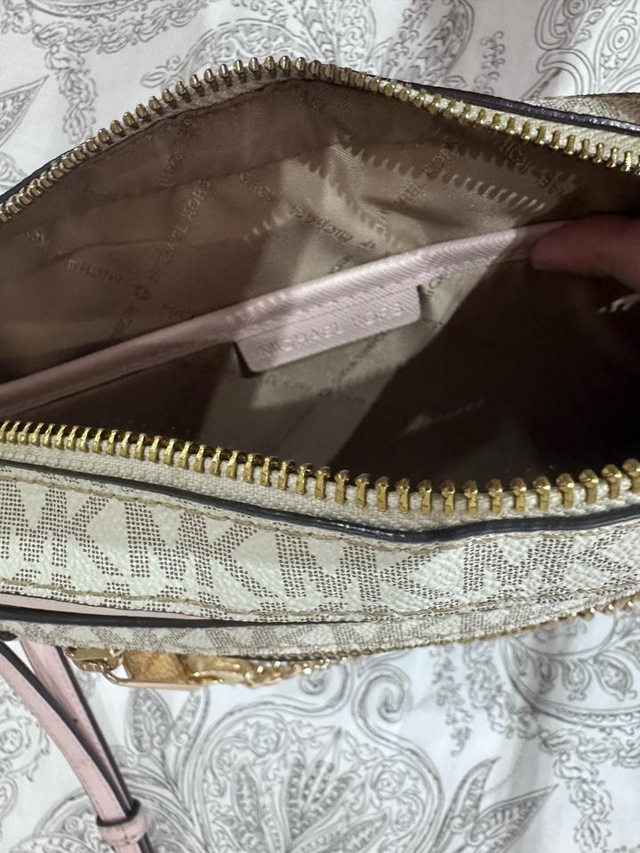 Сумка от Michael Kors