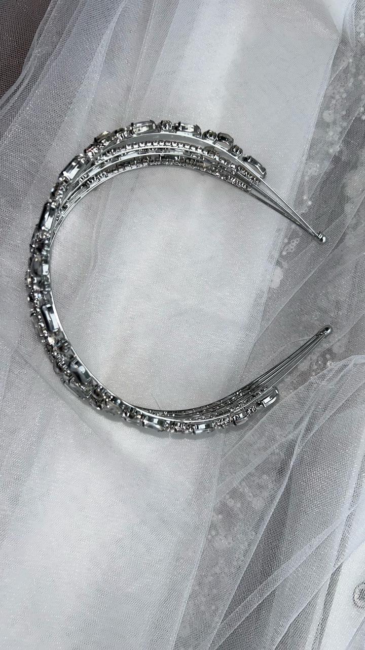 Свадебная диадема.