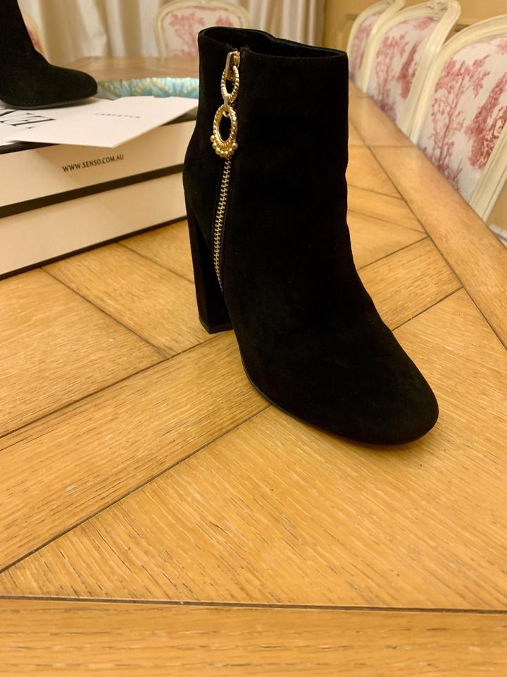 Полусапожки замшевые