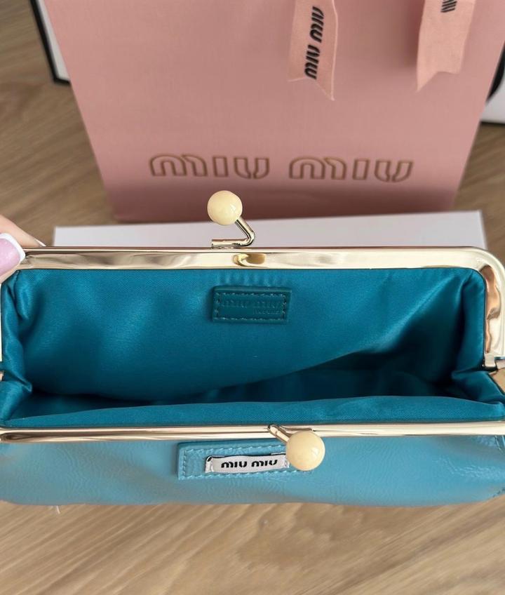 Косметичка клатч MiuMiu Parfums