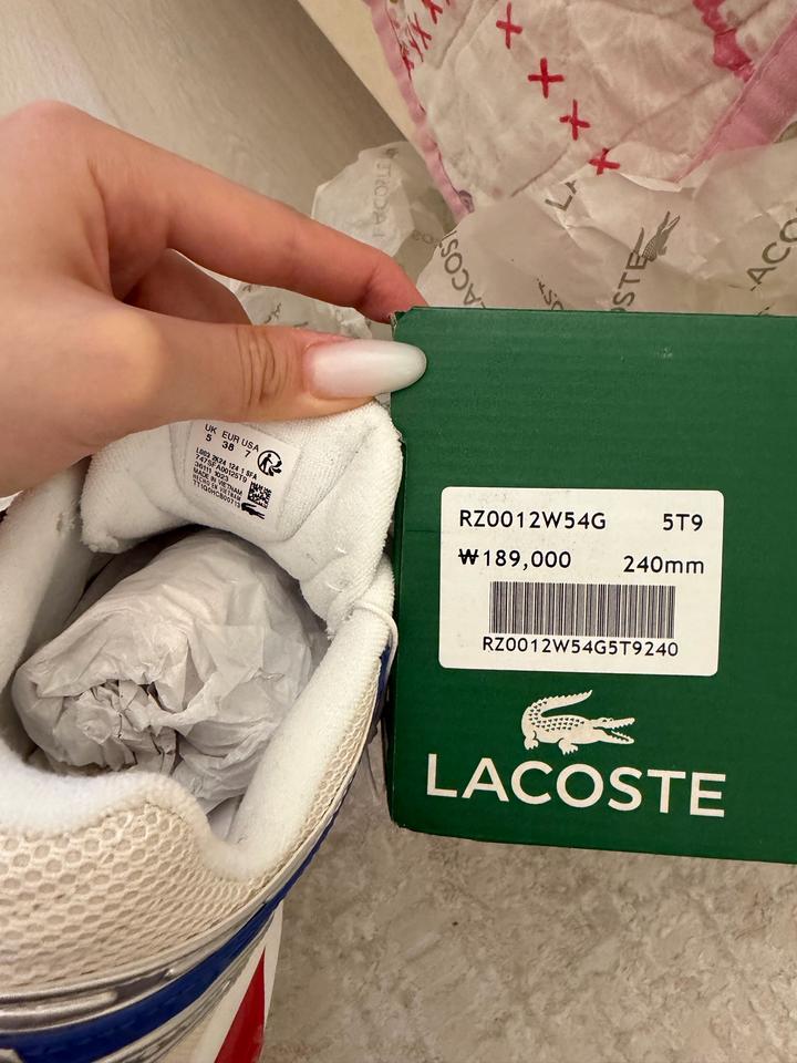 Кроссовки лакосте