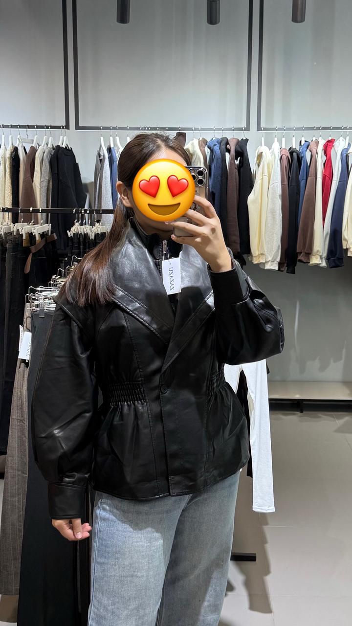 Кожанка черная