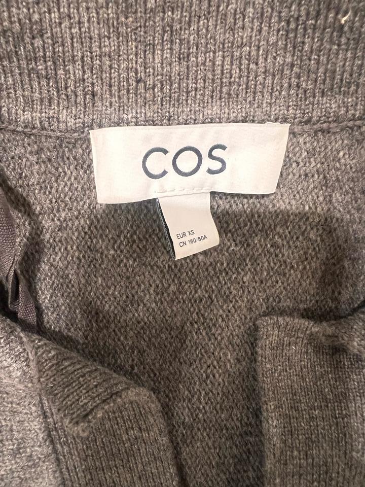 Свитер COS