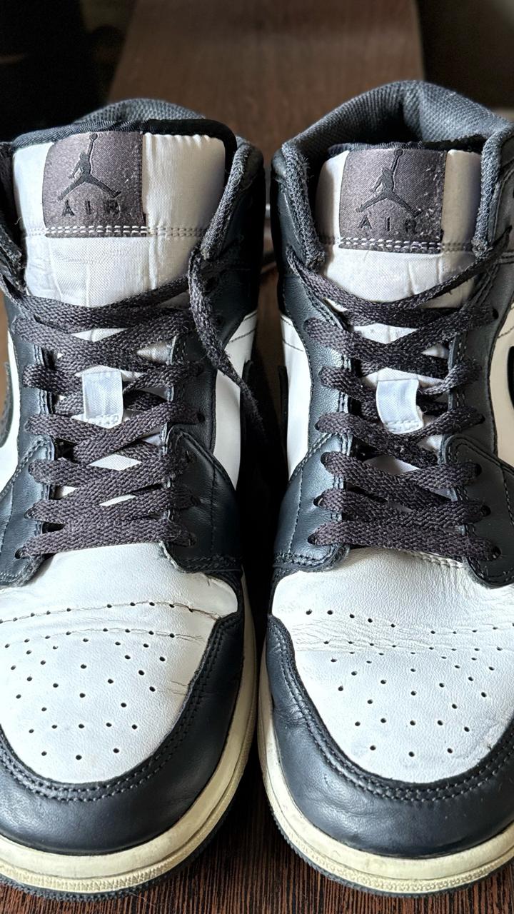 Кроссовки Nike Air Jordan черно белые