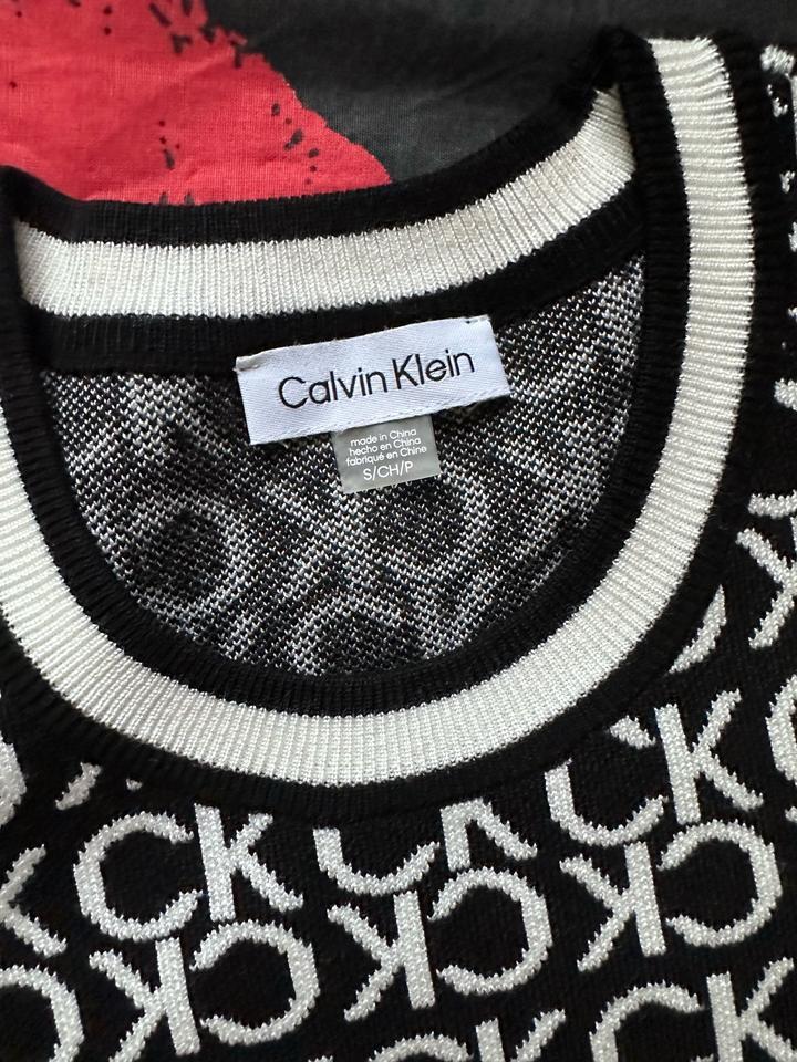 Платье Calvin Klein