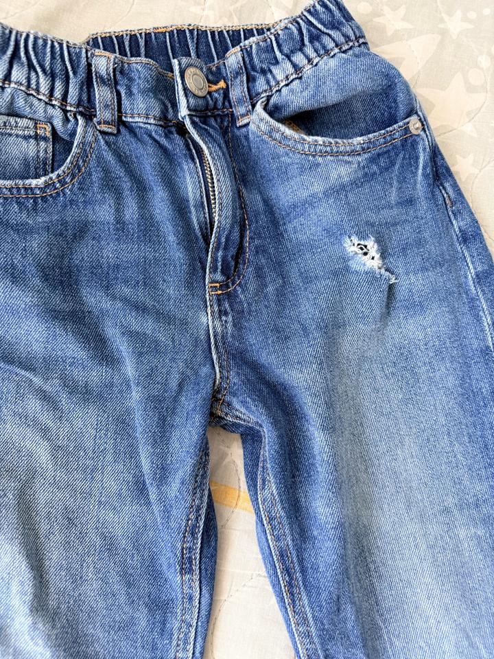 Джинсы Zara