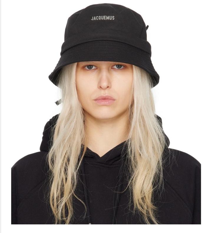 Панама Jacquemus в самом востребованном размере 60