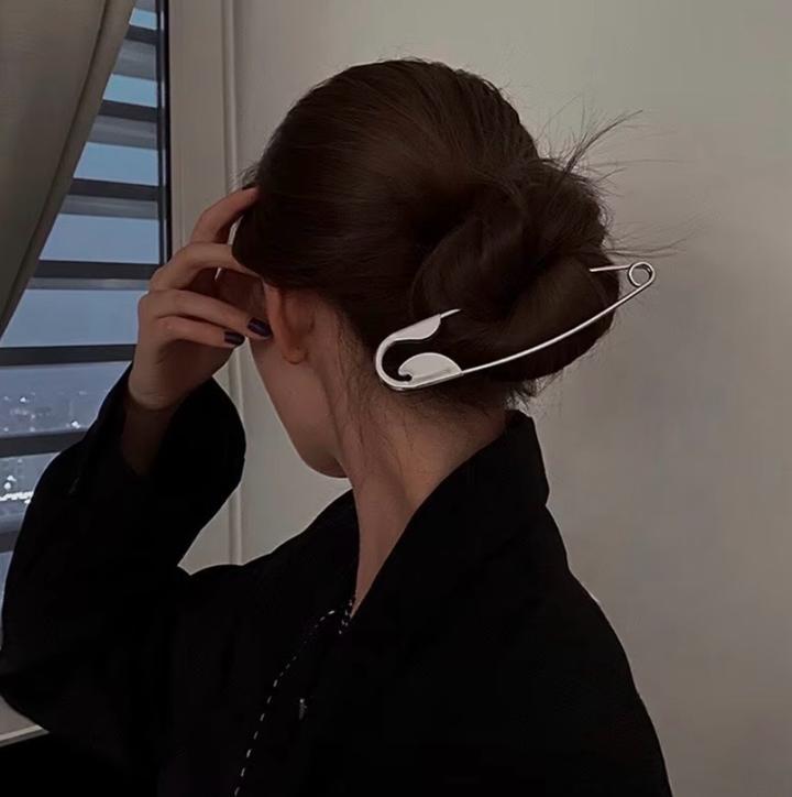 Заколка для волос