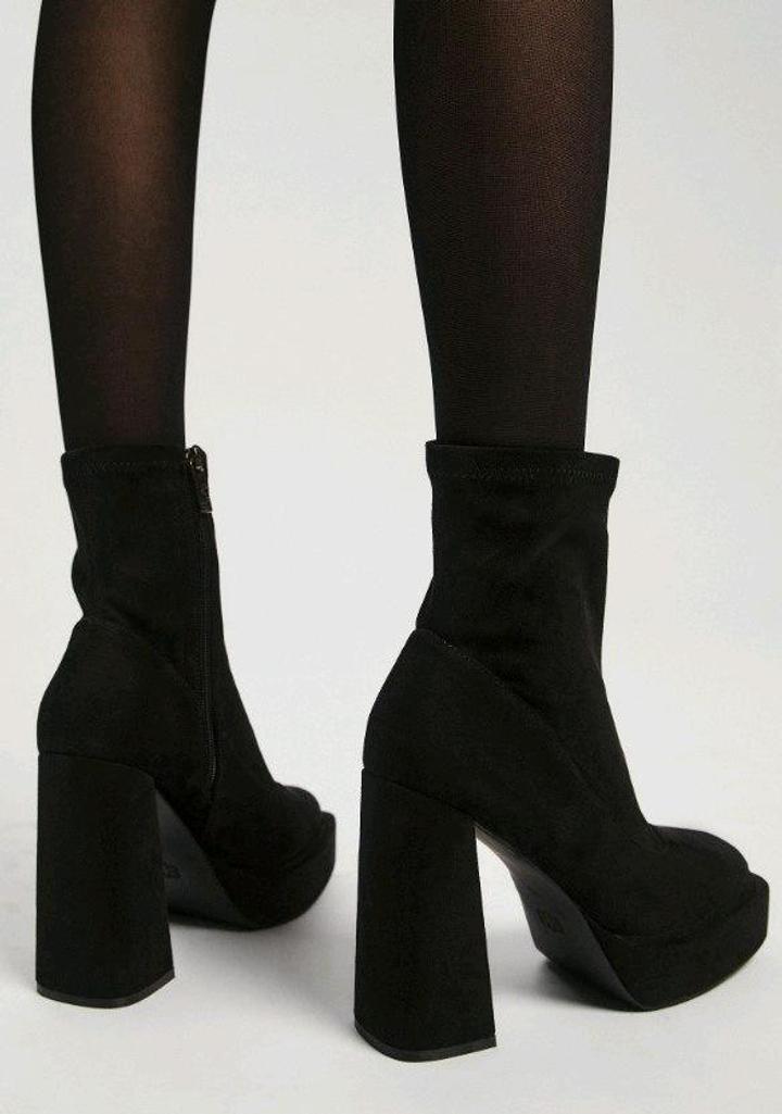 Ботильоны с квадратным носом