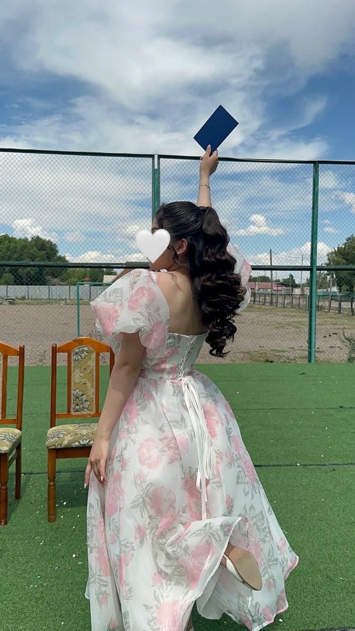 Пышное вечернее платье