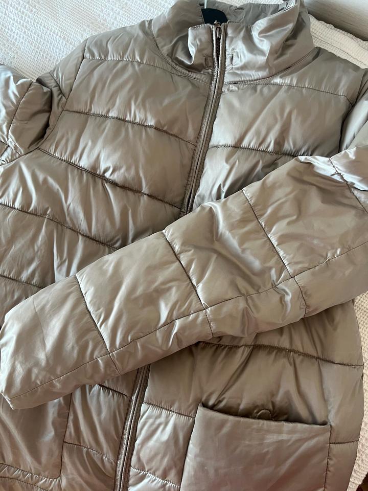 Зимний плащ куртка