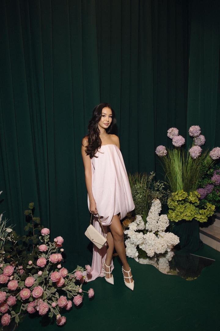 розовое платье Malli