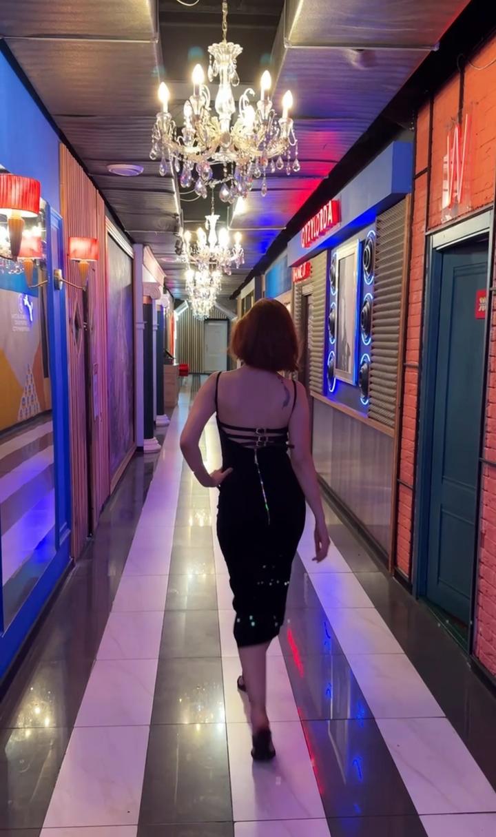 Черное платье