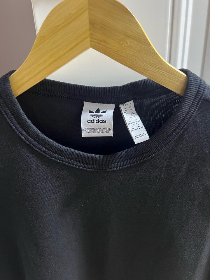 Платье от Adidas Originals