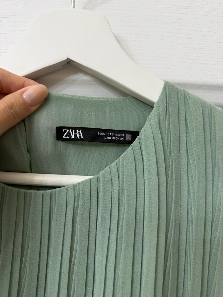 Платье Zara