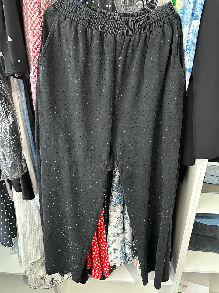 Продам костюм под баленсиага