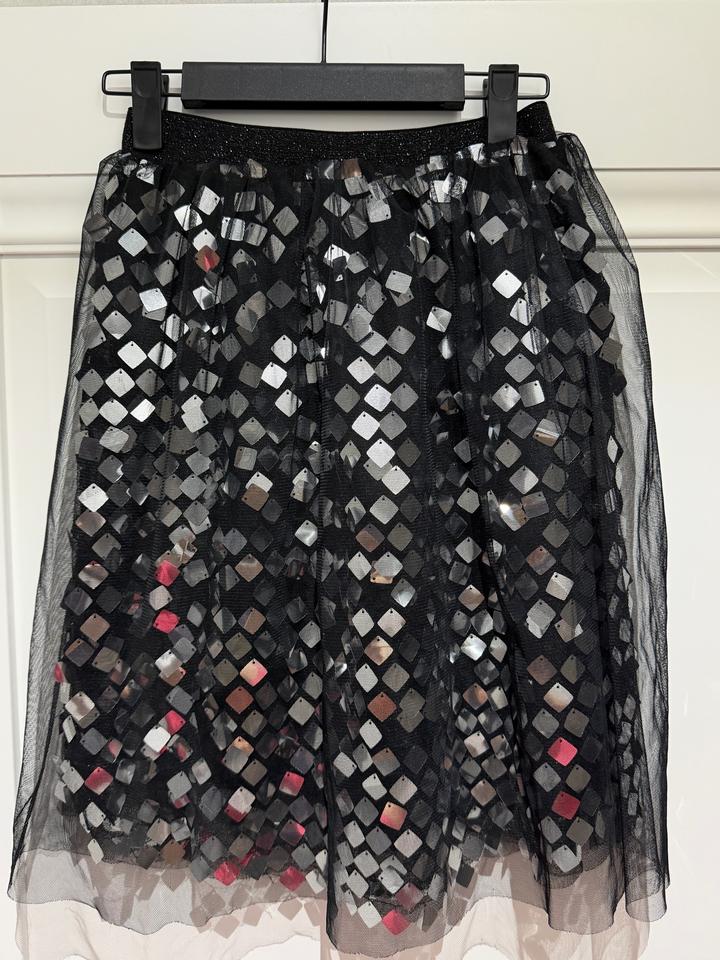 Юбка с пайетками