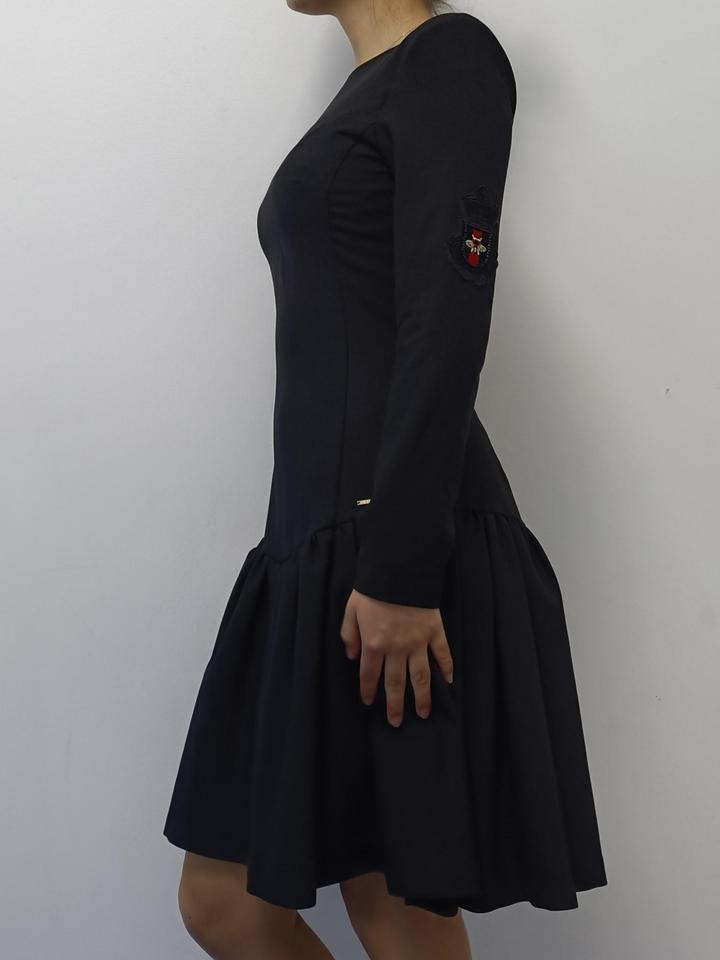 Мини-платье с длинными рукавами