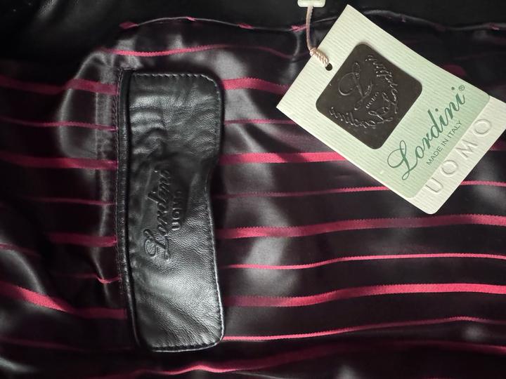 Мужской кожаный плащ lordini