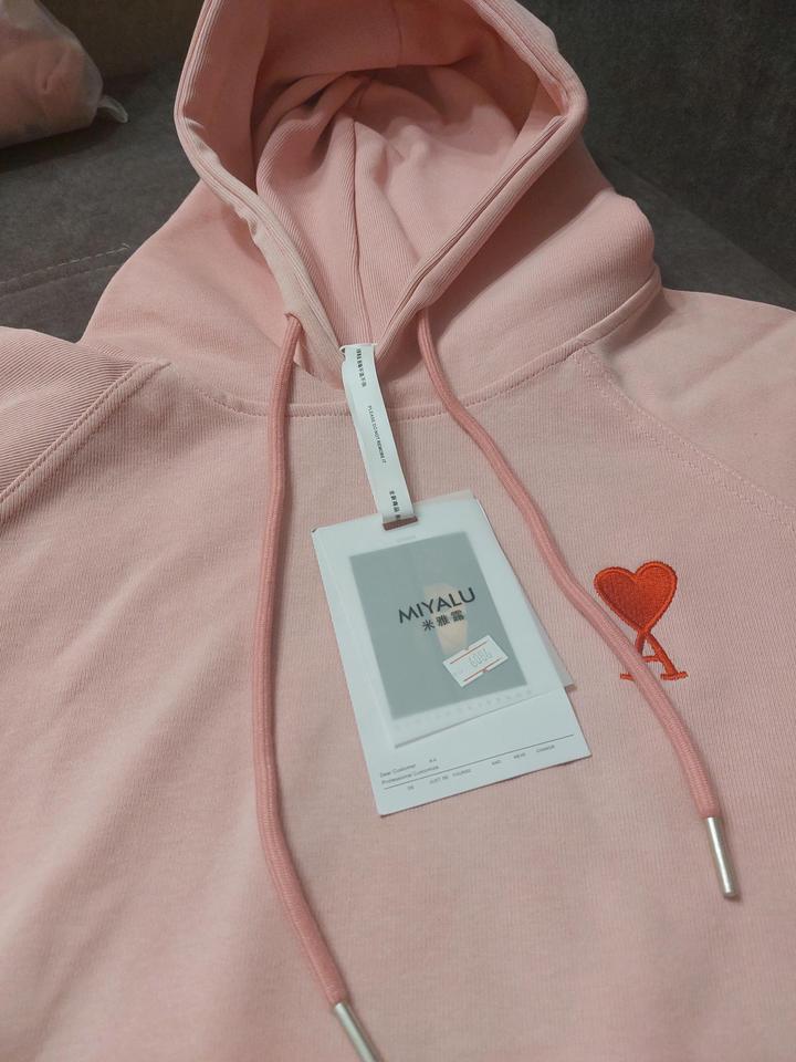 Костюм женский