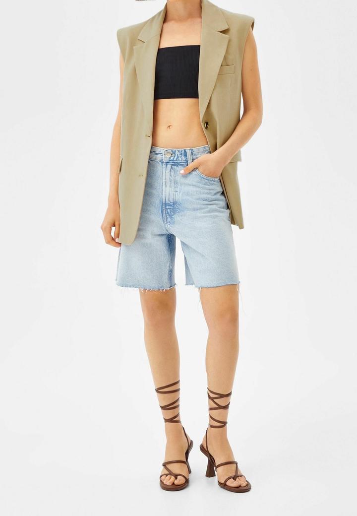 Продам блейзер/ жилет от бренда Bershka