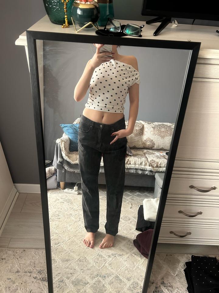 джинсы черные