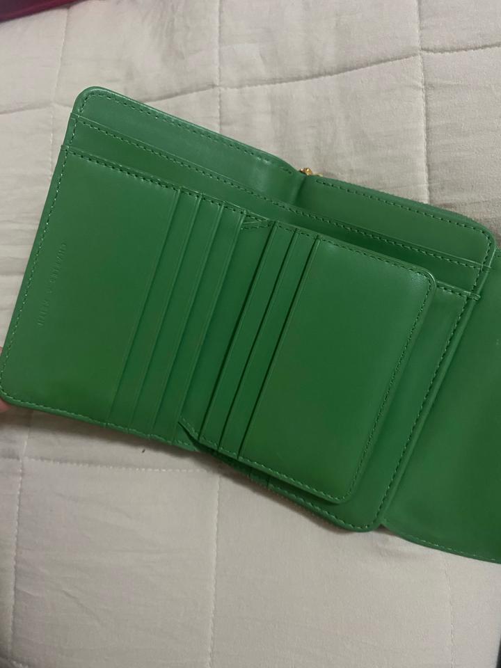 Кошелёк от Charles & Keith