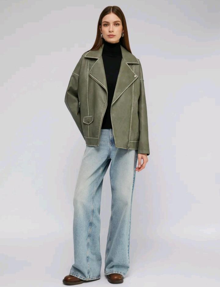 Продам новую куртку-косуху zolla