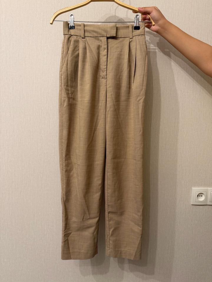 брюки и джинсы от брендов Zara, mango, h&m