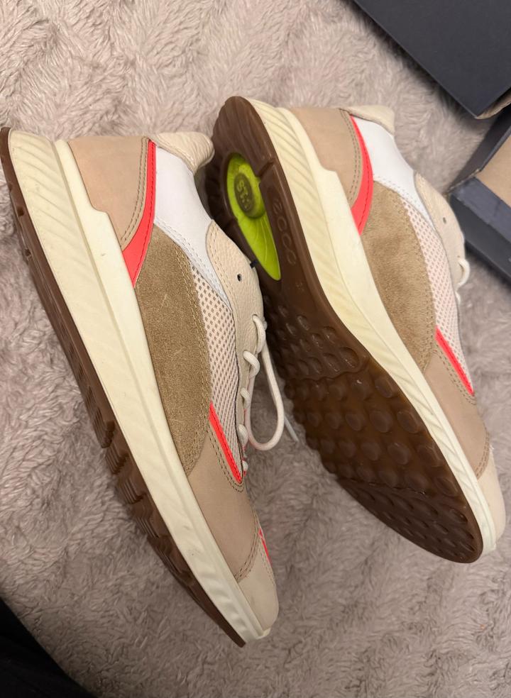 Кроссовки ECCO из натуральной кожи