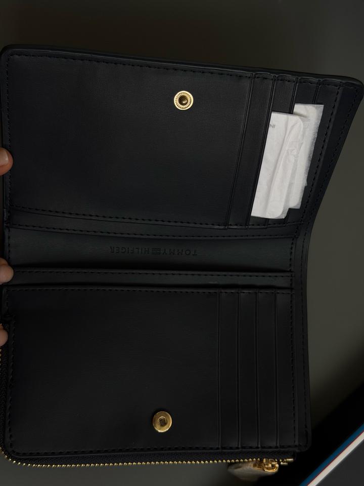 Кошелек Tommy Hilfiger