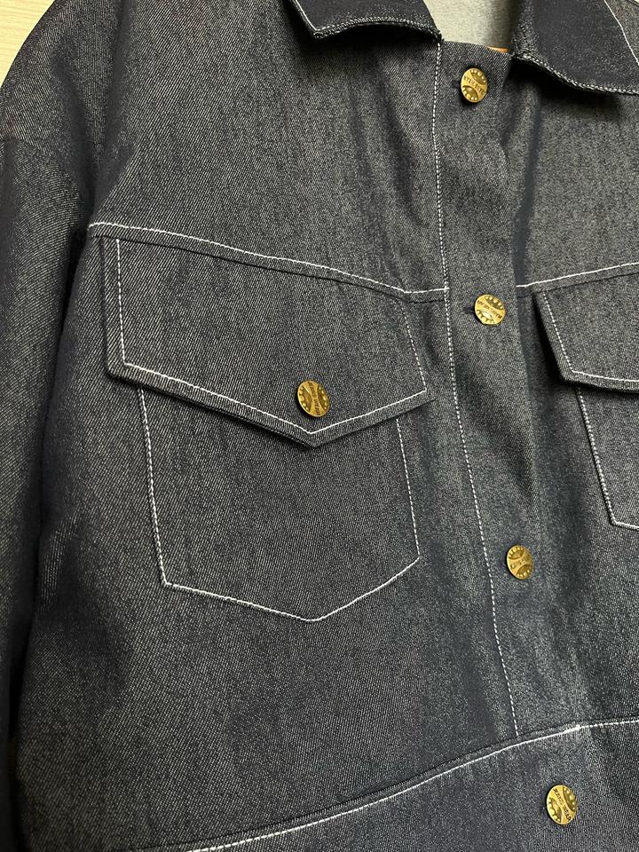 Джинсовая двойка из денима