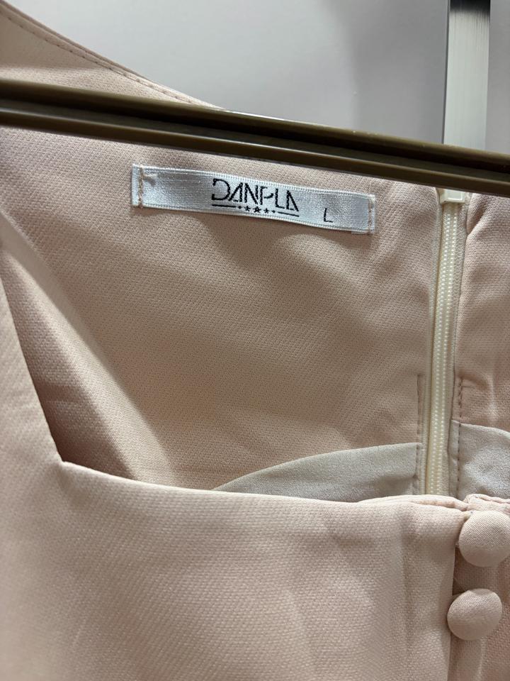 Платье футляр