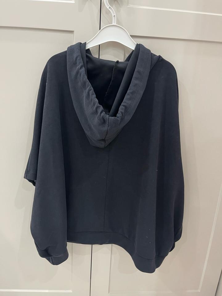 Кофта летучая мышь