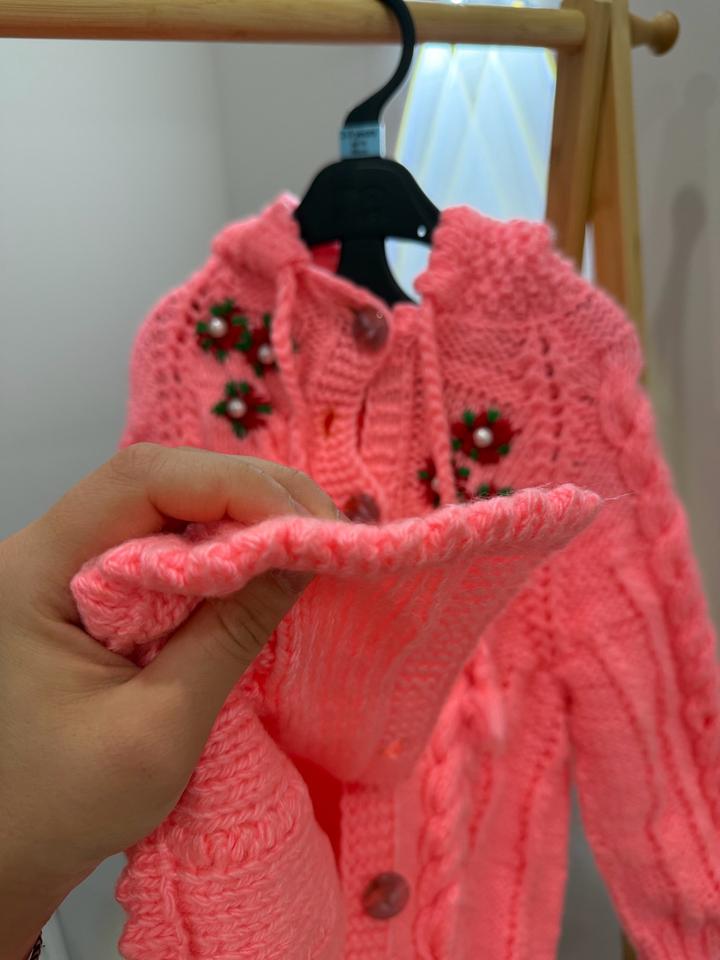 Кардиган вязаный ручной работы