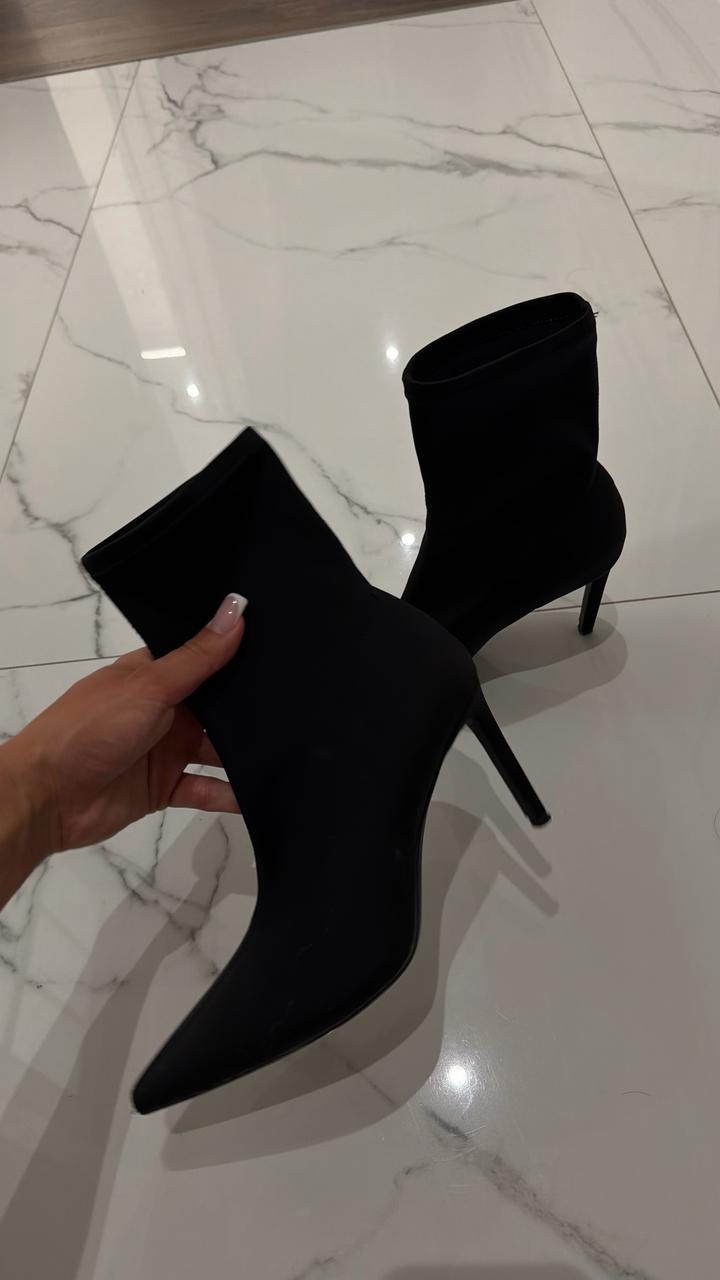 Ботильоны- чулки Зара, без меха