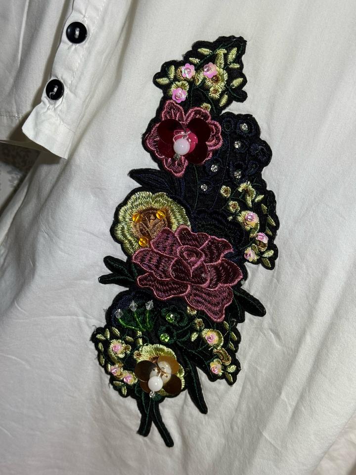 Белая рубашка