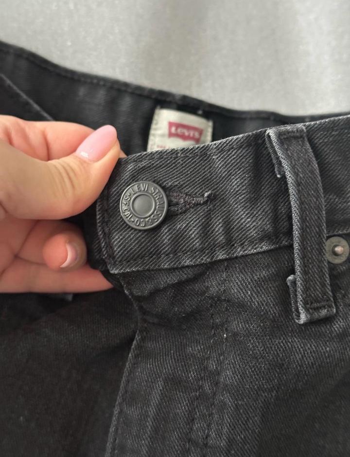 Джинсы Levi’s 28/30