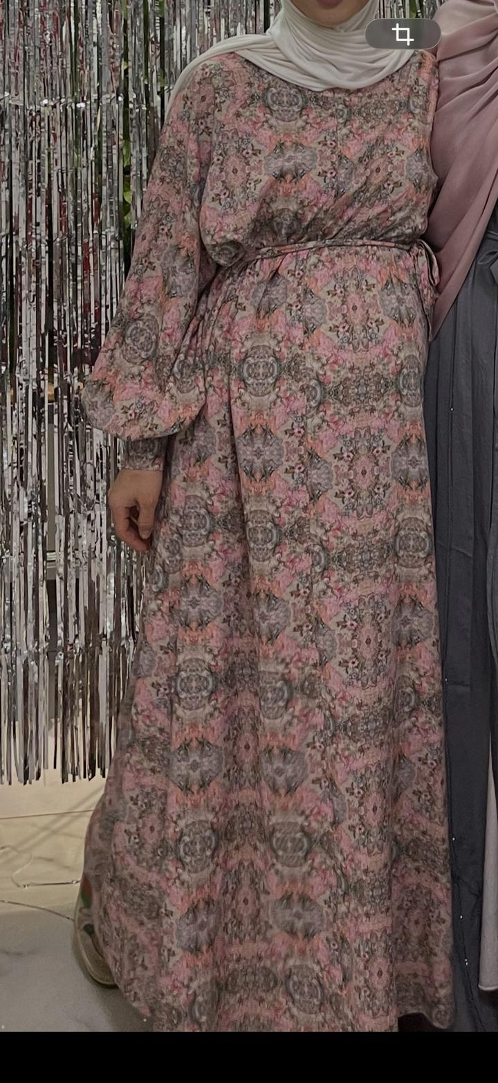 Платье нарядное в стиле Aikuds