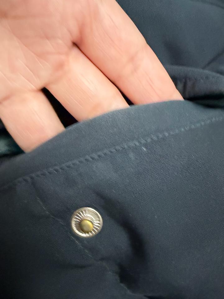 Пуховик-треч Armani Exchange