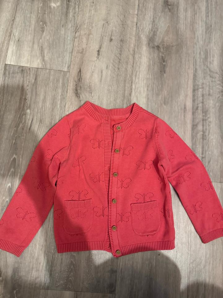 Продам кофточку